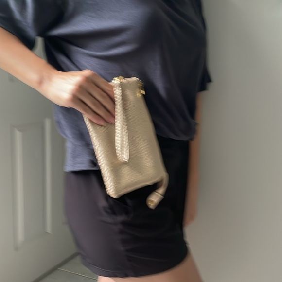 Gold Research & Design wristlet purse / wallet - Picture 13 of 14